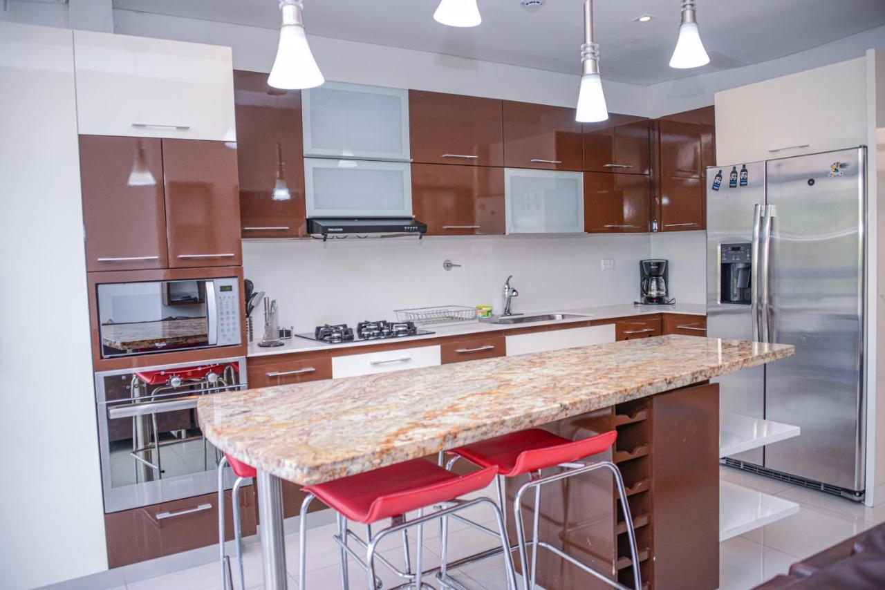 Apartamento Lleras Ac Hot Tub Medellín Eksteriør billede