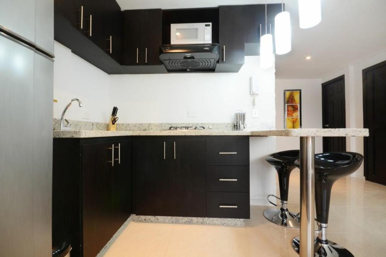 Apartamento Lleras Ac Hot Tub Medellín Eksteriør billede